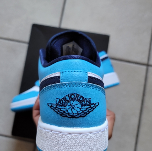 Jordan 1 low GS UNC Different sizes - Picture 5 of 11